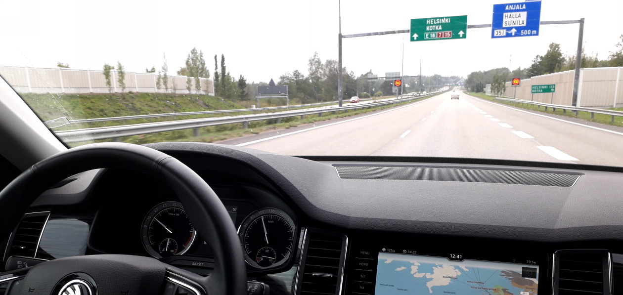 Финляндия ввела запрет на въезд российских автомобилей