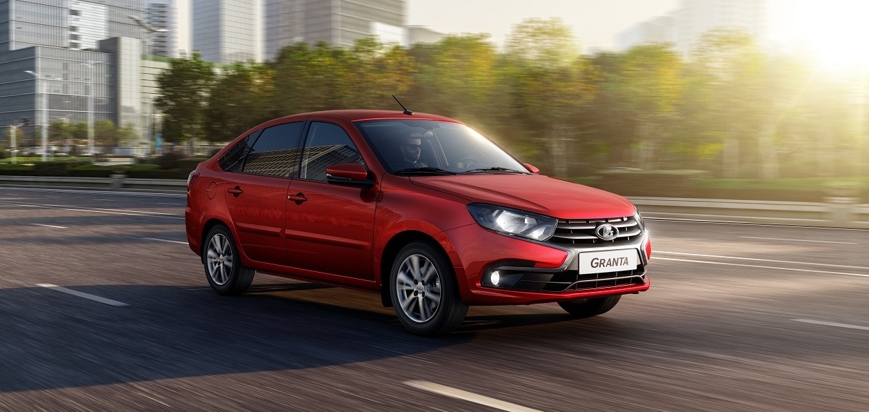 «АвтоВАЗ» запустил онлайн-продажи Lada Granta по заводской цене