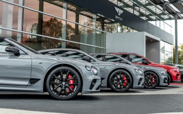 Продажи новых люксовых автомобилей в России выросли на 23%