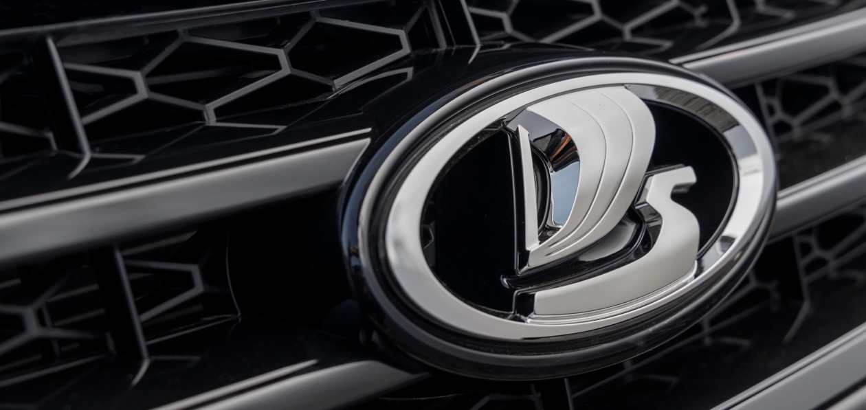 В ноябре продажи автомобилей в России снизились на 2,3%