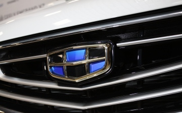 Продажи новых легковых автомобилей и LCV в Петербурге выросли почти на 50%