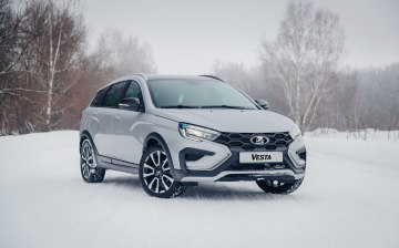 Россияне стали активнее покупать Lada Vesta