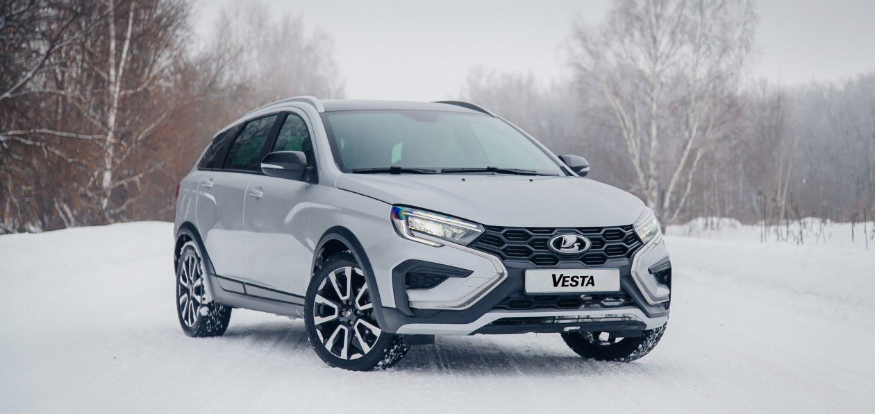 Россияне стали активнее покупать Lada Vesta