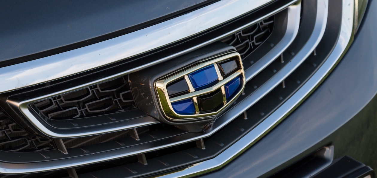 Авторынок Петербурга вырос на 59%