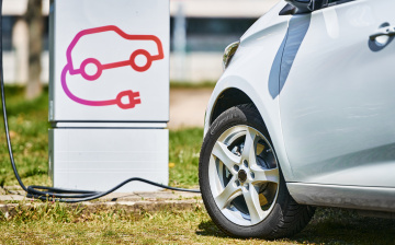 За месяц рынок электромобилей вырос на 255%