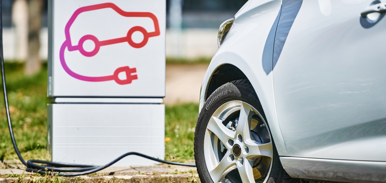 За месяц рынок электромобилей вырос на 255%