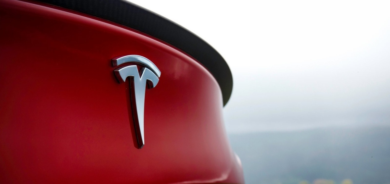 «Гигафабрика» Tesla останется без света до конца следующей недели