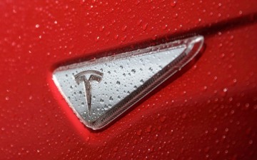 Tesla не будет выпускать бюджетные электромобили