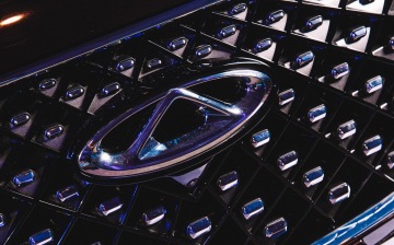 Во второй половине марта изменились цены на машины двух марок