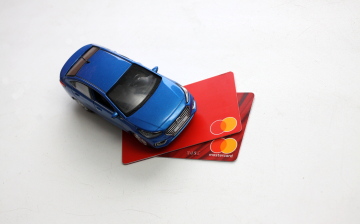 В России могут снова повысить утильсбор на автомобили