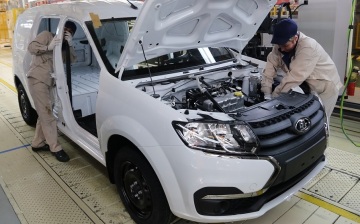 АвтоВАЗ планирует выпустить 90 тысяч Lada Largus в 2025 году