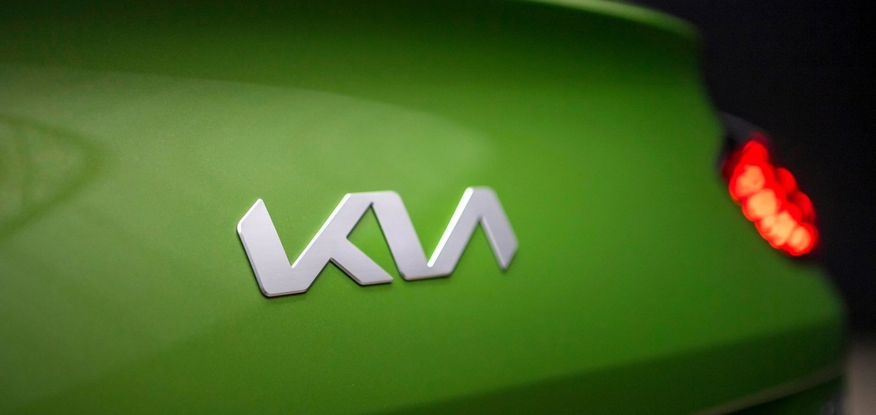 В России насчитывается более 44 млн легковых автомобилей