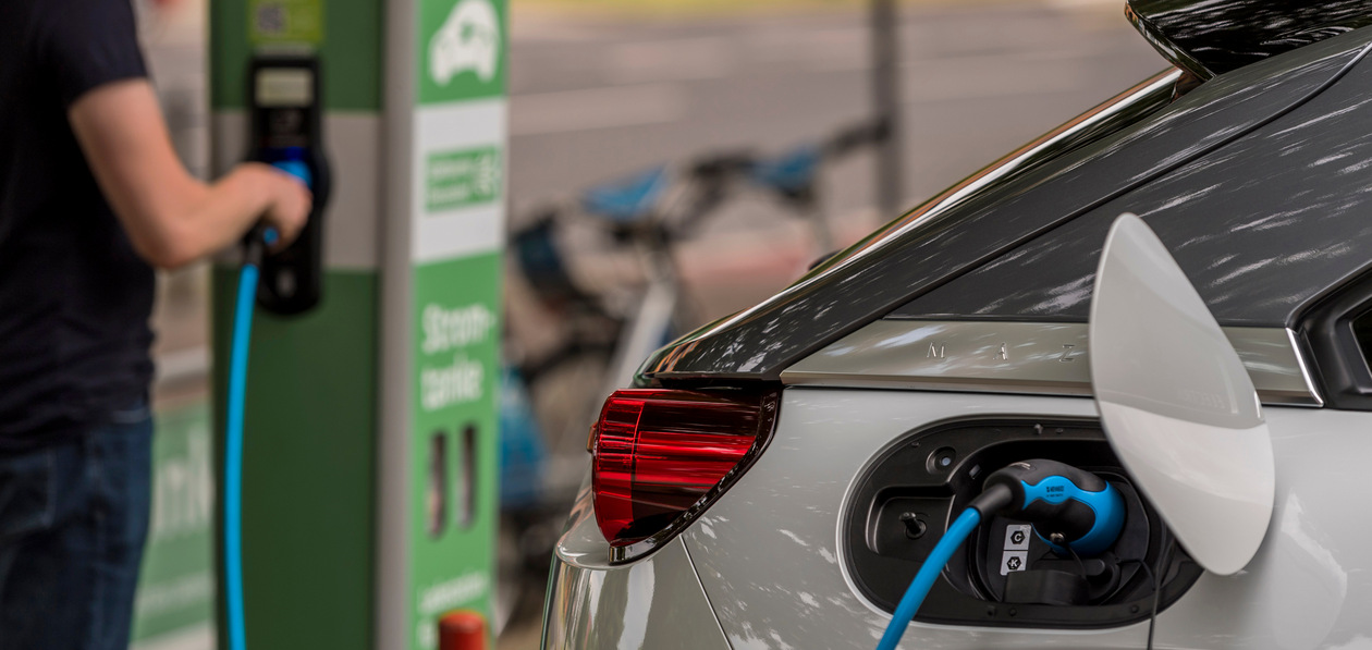 За полгода рынок электромобилей вырос на 138%