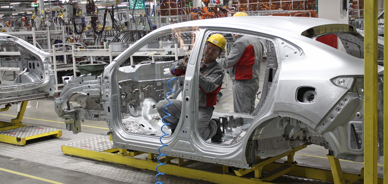 Автопроизводителям из Китая посоветовали не вкладываться в создание заводов в РФ