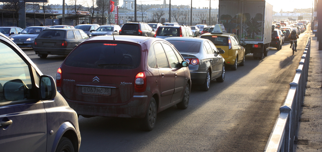 В РФ насчитывается более 71% автомобилей старше 10 лет