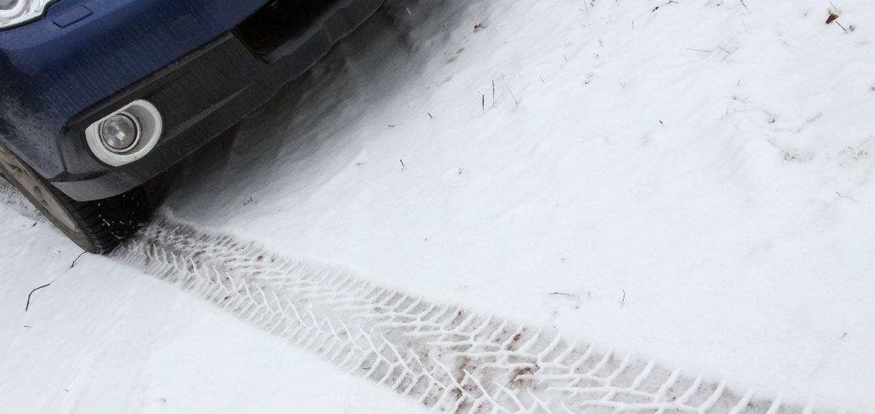 Стала известна стоимость подготовки автомобиля к зиме в Москве и Петербурге