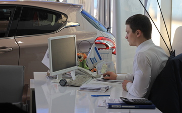 Продажи новых «легковушек» в январе выросли на 11%