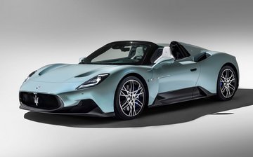 Maserati и Ford отзывают в США почти 300 тыс. автомобилей