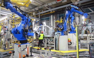 На новой линии сварки на «Автоторе» выпустили первый тестовый кузов