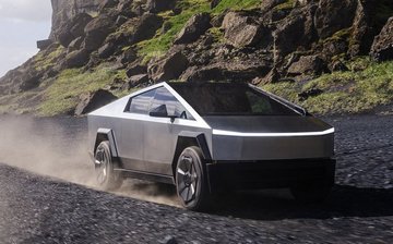 «Кибертраки» Tesla вновь попали под отзыв в США