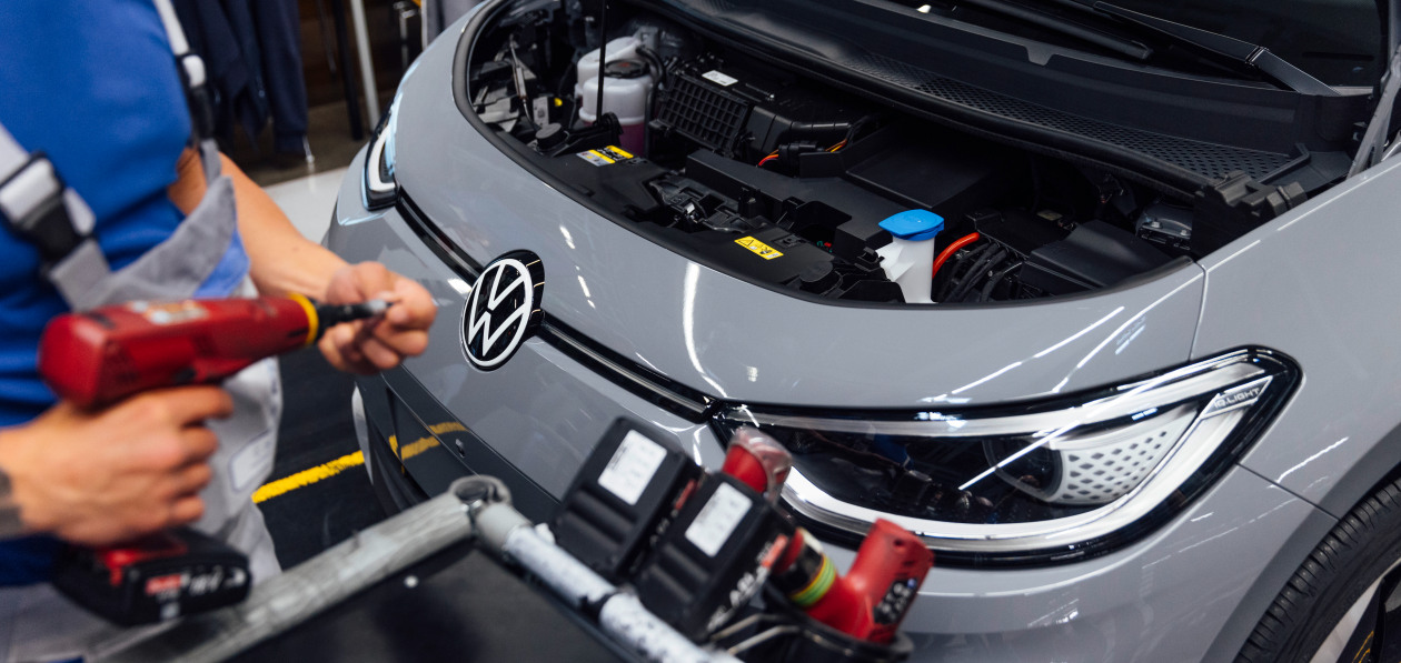 Volkswagen сокращает производство электромобилей в Германии
