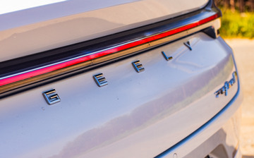 «Автостат» подсчитал объем продаж китайских авто в РФ за 20 лет