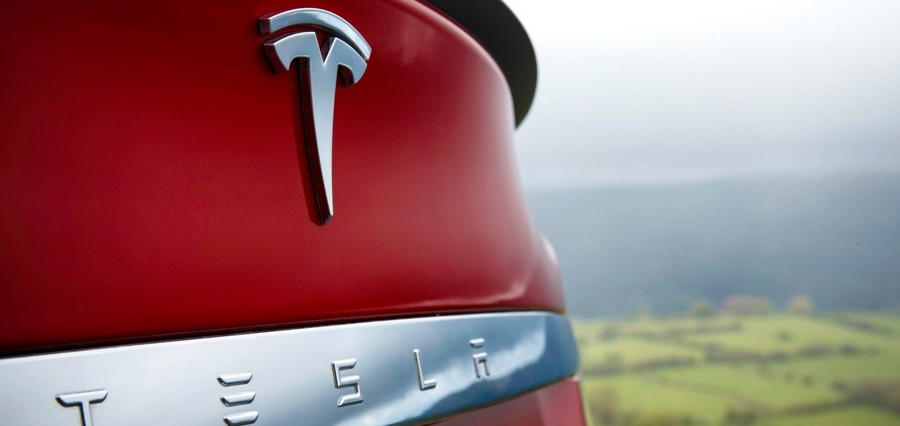 В сентябре россияне купили рекордное количество подержанных «электричек»