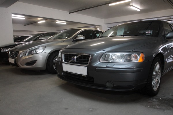 Машина времени: россияне купили рекордное количество «бэушек»