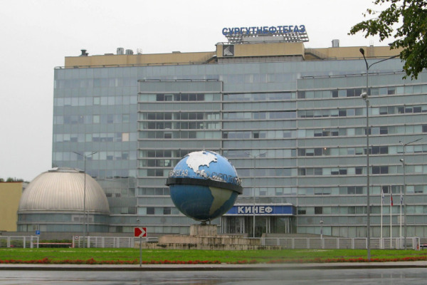 Киришский НПЗ может возобновить работу в течение месяца