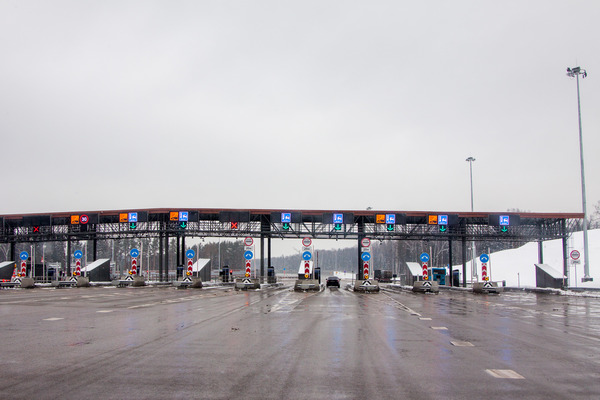 Передаем за проезд: на платных дорогах выросли тарифы