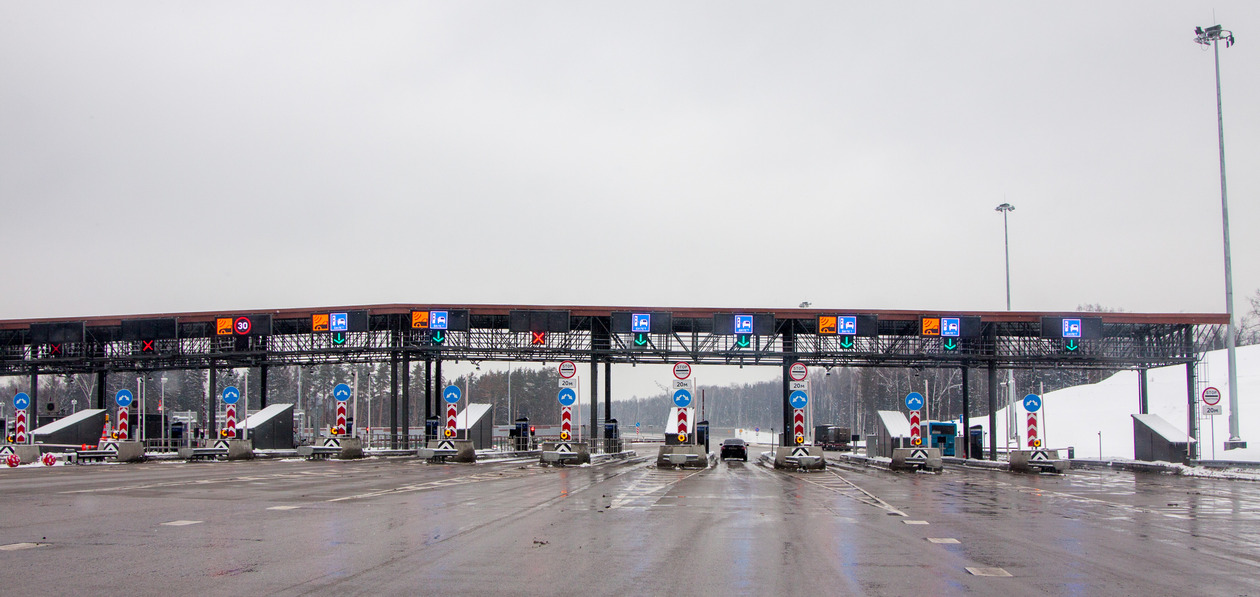 Передаем за проезд: на платных дорогах выросли тарифы