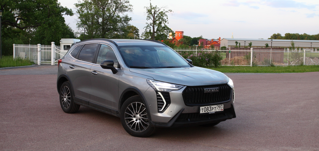 Названа доля российских и китайских брендов в автопарке регионов РФ