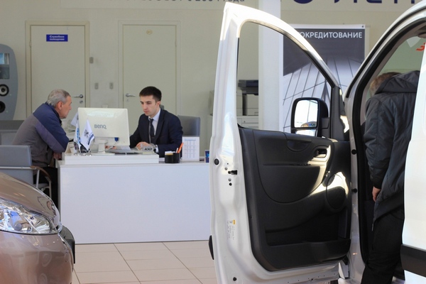 АЕБ: рынок новых автомобилей демонстрирует оживление