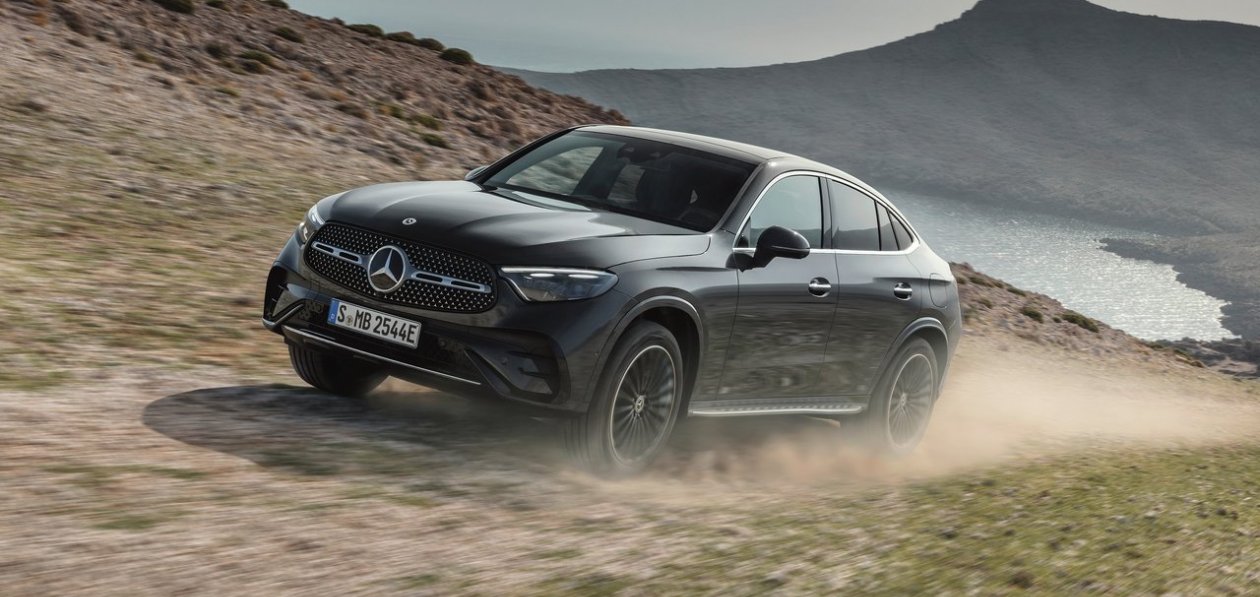 Mercedes-Benz отзывает более 310 тыс. автомобилей в США