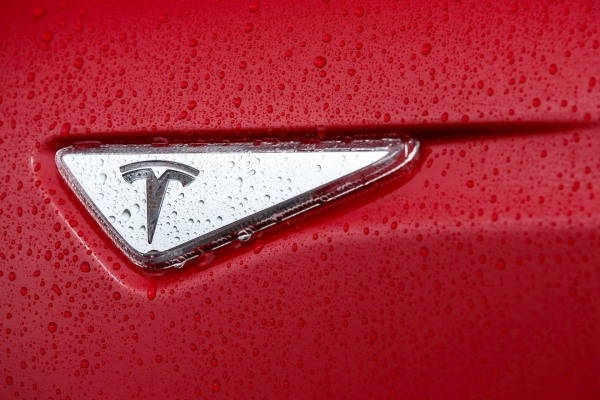 В США начали расследовать проблемы с подвеской на электромобилях Tesla