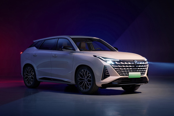 В Россию едет новый кроссовер Changan