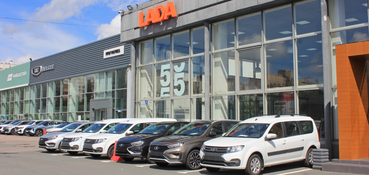 АвтоВАЗ не сворачивает с прошлогодней траектории