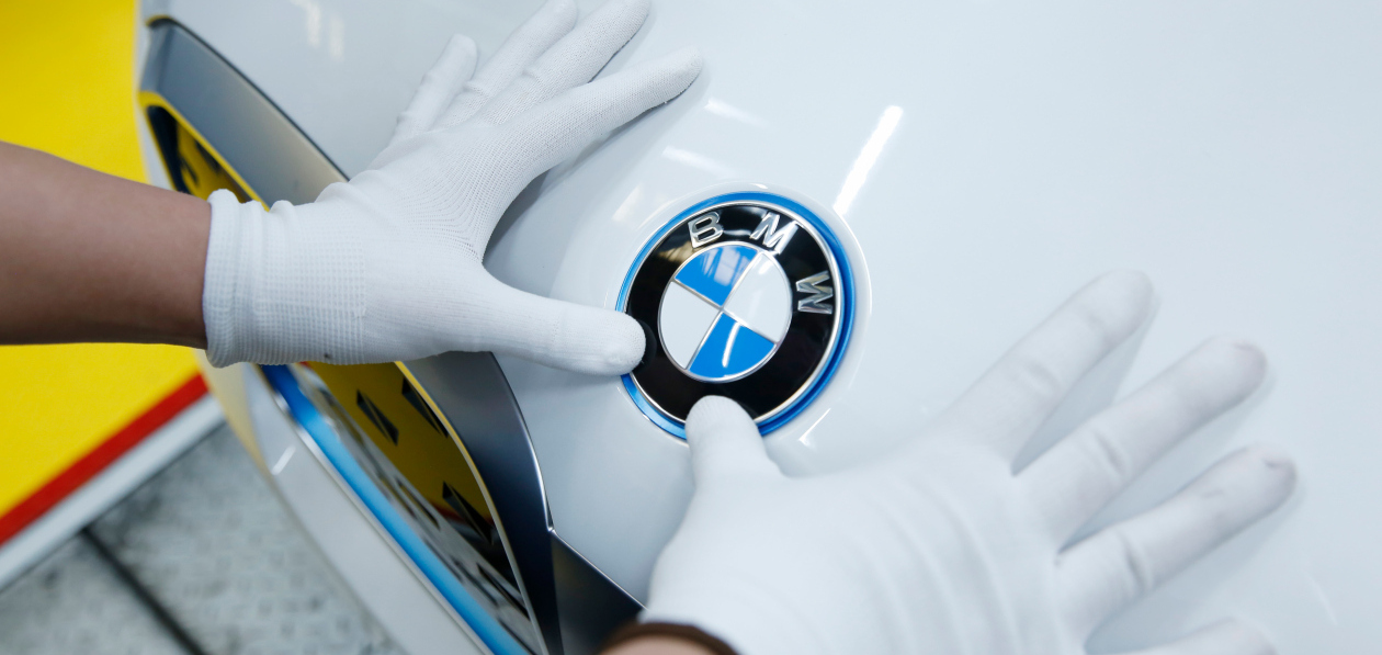 BMW раскроет план восстановления после провала в Китае