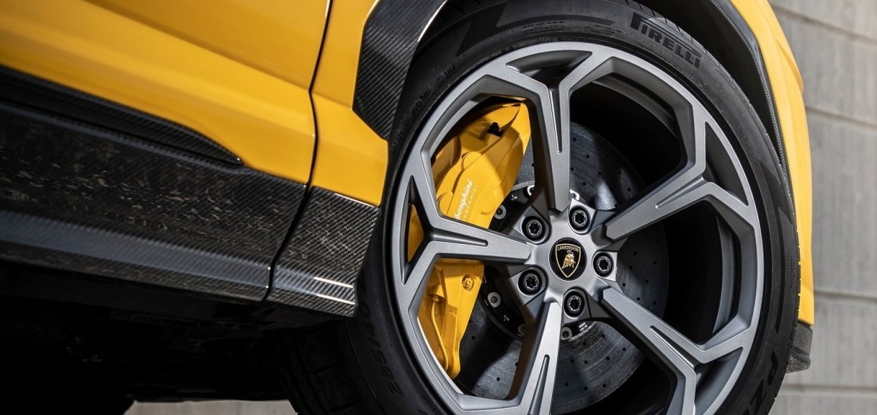 Lamborghini в России готова побить рекорд 2021 года