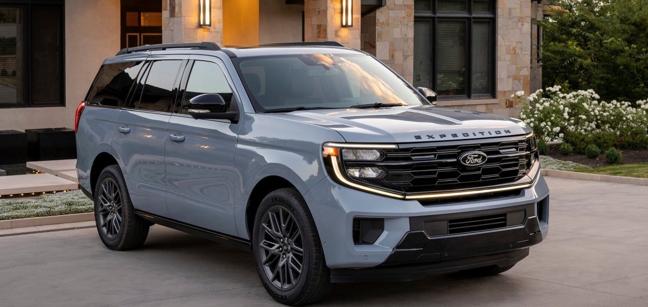 Ford отзывает 41 тыс. автомобилей из-за фар, которые могут погаснуть