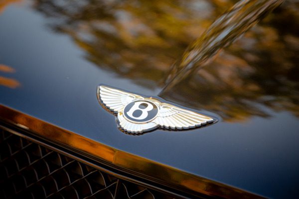 Покупатели люкса выбирают Bentley