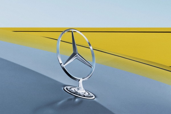 Mercedes-Benz ухудшил прогноз на 2026 год