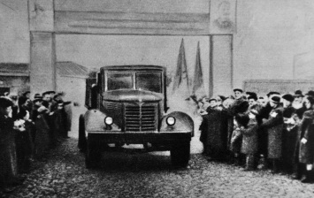 Грузовики МАЗ отмечают 70-летие