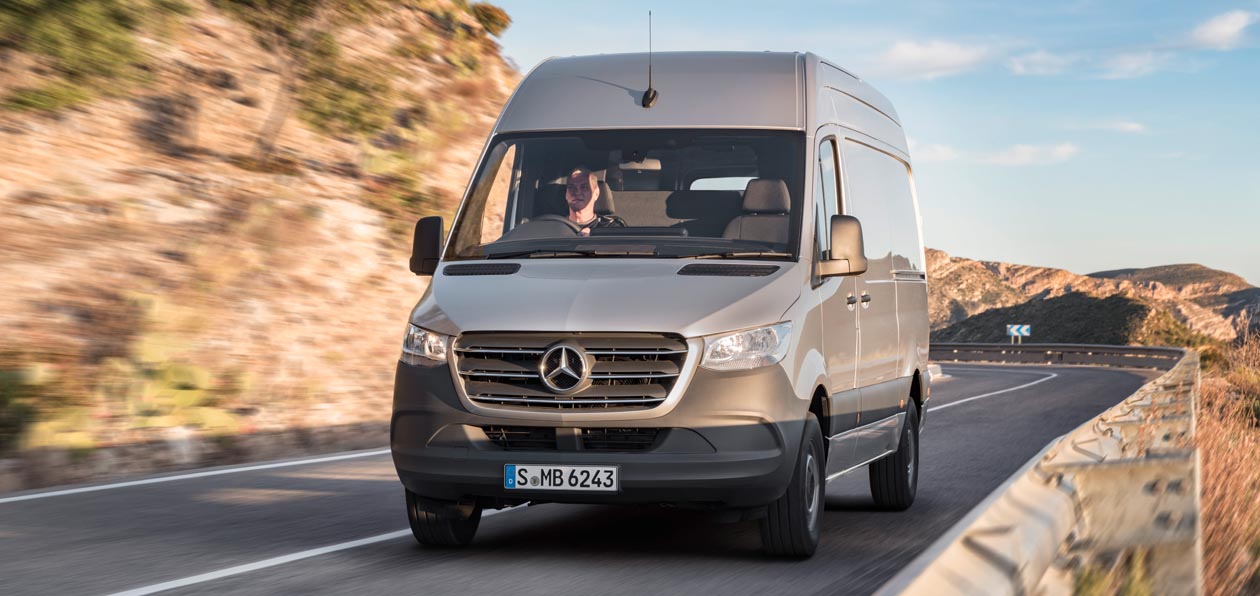 Mercedes-Benz выводит на российский рынок новый Sprinter