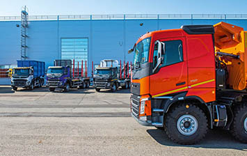 От лесовоза до мусоровоза: изучаем технику Volvo Trucks на заводе в Калуге