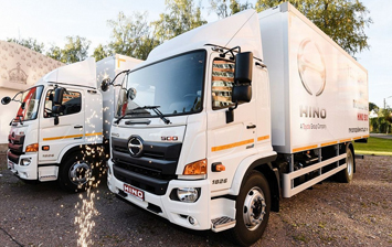 Компания Hino приступила к продажам обновленных грузовиков с Евро-5