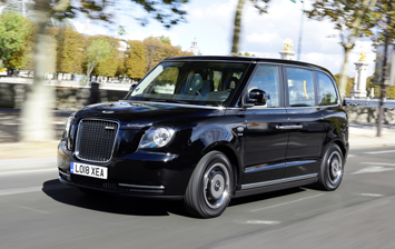 Компания LEVC запускает электрическое такси в Париже