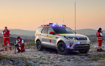 Land Rover Discovery пополнит парк Красного Креста