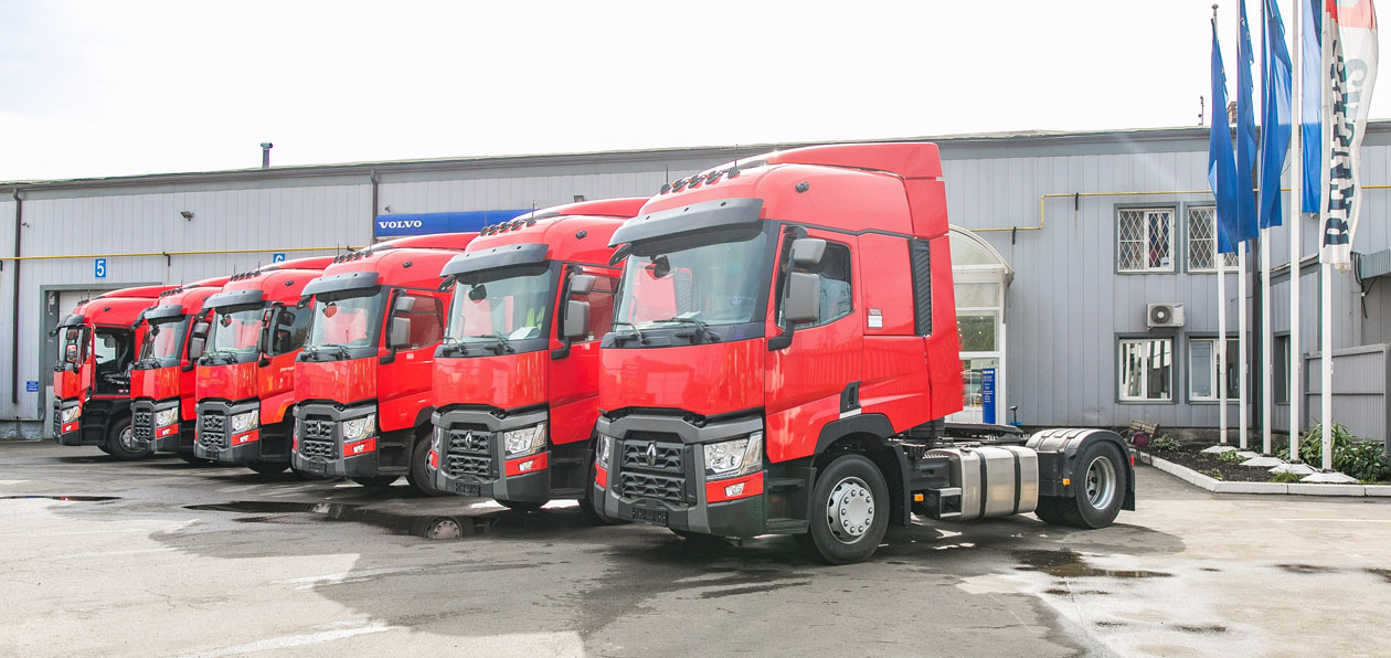 Renault Trucks пополнила автопарки Урала и Северо-Запада