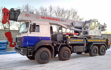 «Челябинец» выпустил новый 50-тонный кран